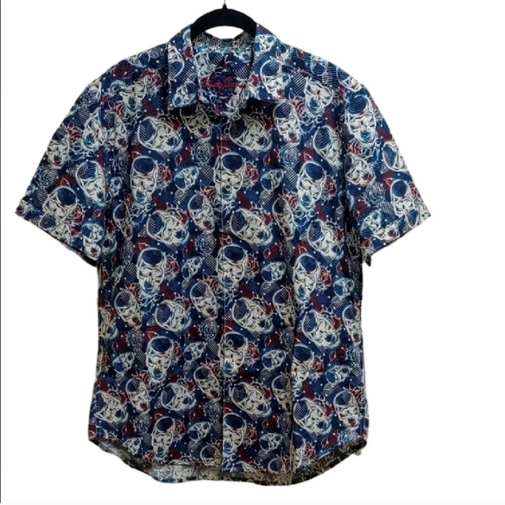 🆕💀ROBERT GRAHAM BLUE & RED SHORT SLEEVE MEN'S SHIRT WITH WHITE SKULLS💀